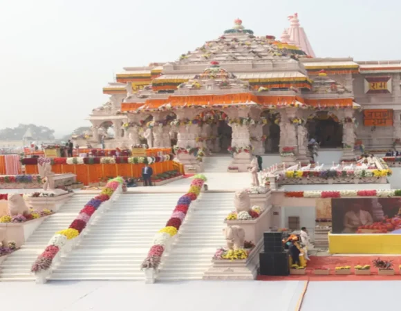 Ram Mandir Ayodhya: History, Architecture, Darshan Timings & Nearby Attractions