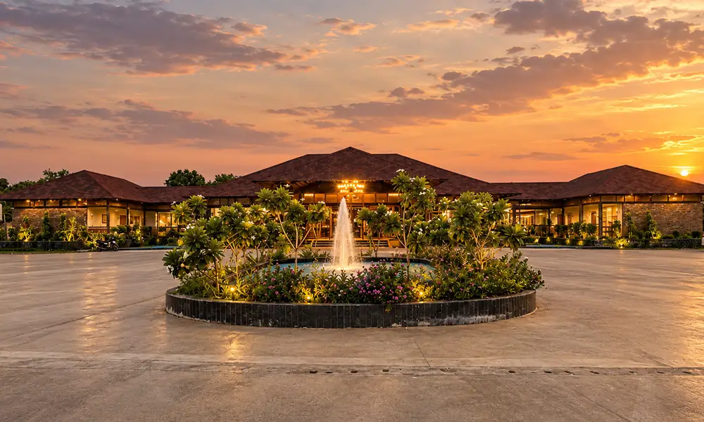 Scenic Trails & Walking Paths Img